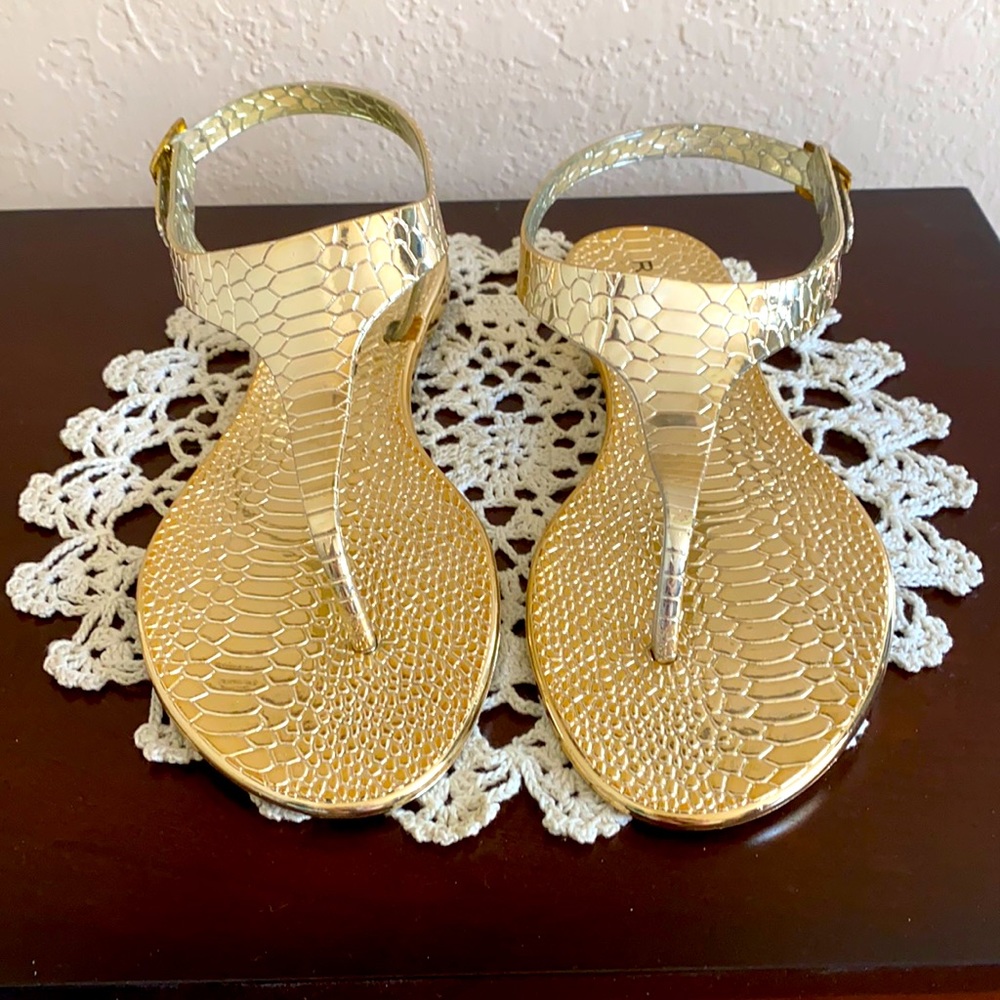 Rampage Reptile Gold Sandal Size 7 NWT